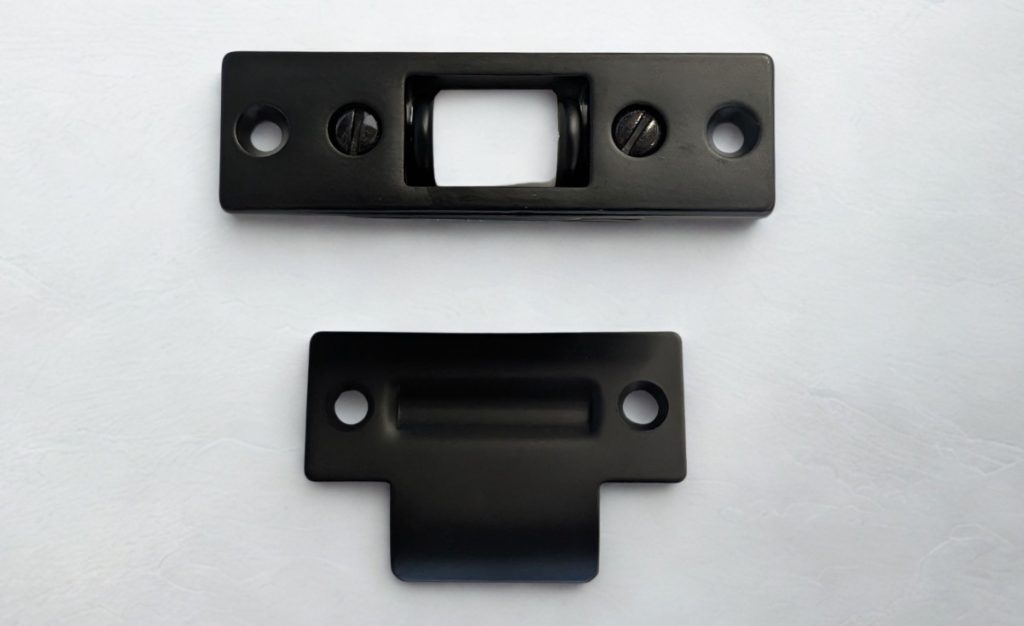 roller latch